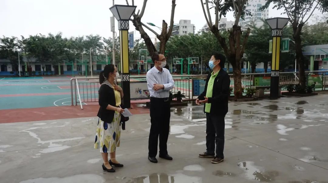 省教育廳韓主任一行蒞臨黃岡金盤高級中學開展2020春季開學復課專項檢查工作