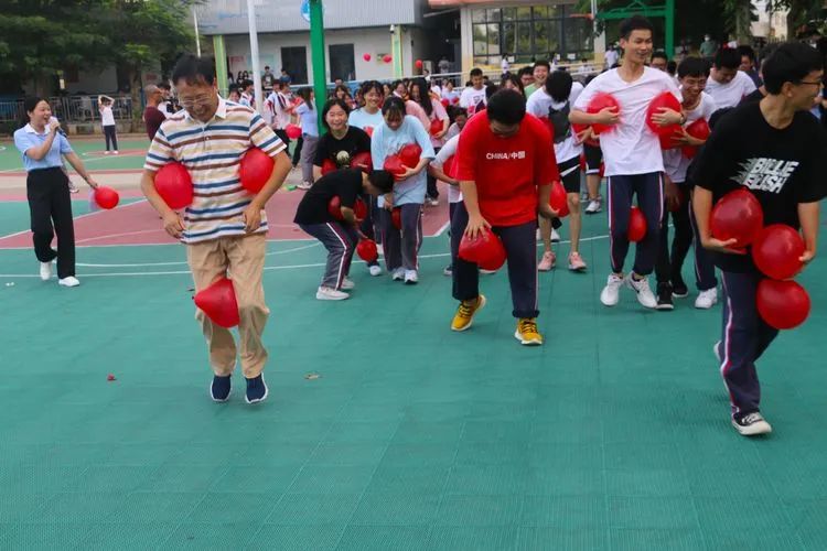 七月鳳凰花開日，乃我金榜題名時——2020年海口黃岡金盤高級中學高考動員活動