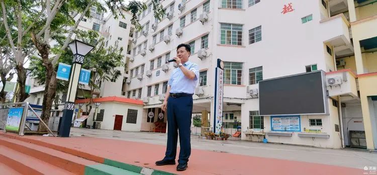 只爭朝夕，不負(fù)韶華——?？邳S岡金盤高級中學(xué)小學(xué)部月考表彰大會