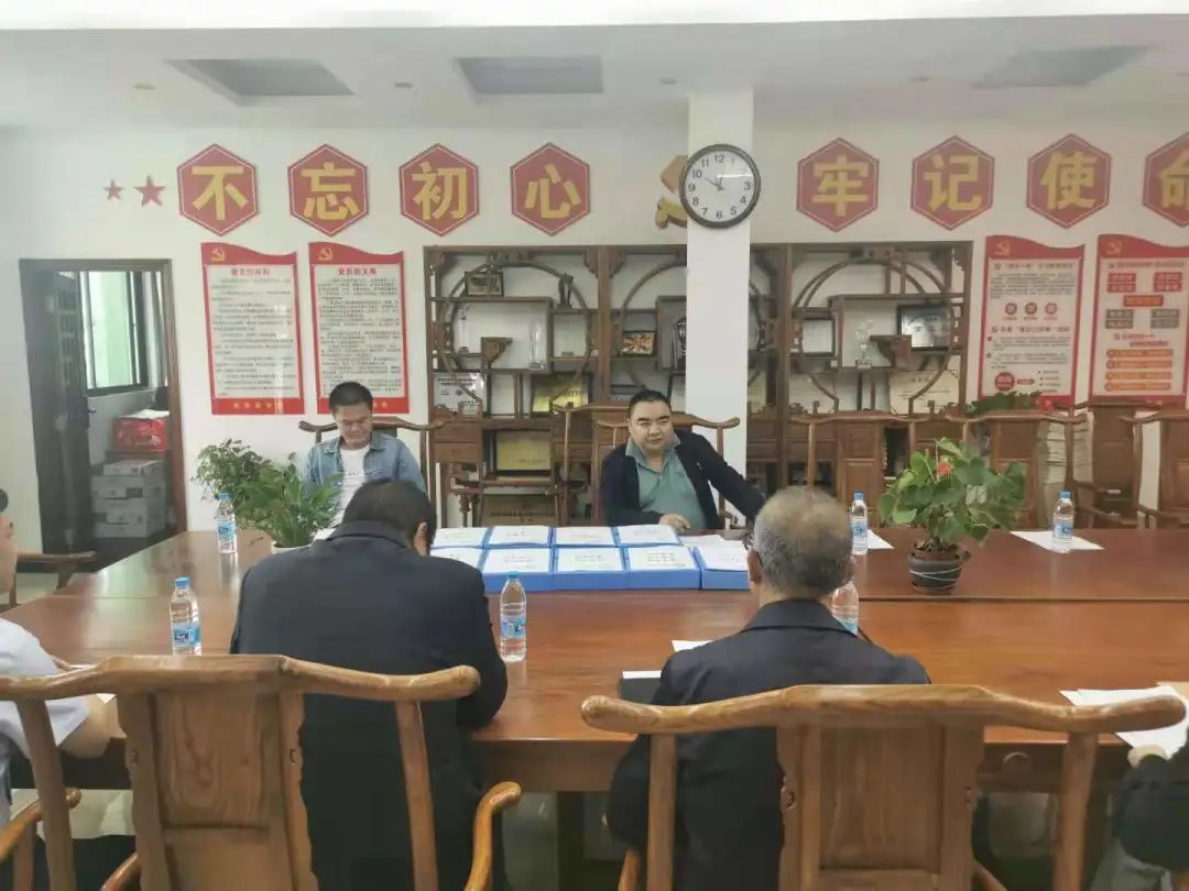 護航“開學季”——?？邳S岡金盤高級中學迎2021春季開學督導檢查