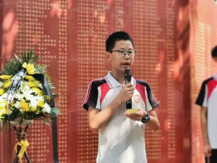 “重溫紅色歷史，做時代新人”——海口黃岡金盤高級中學(xué)初中部春季研學(xué)活動