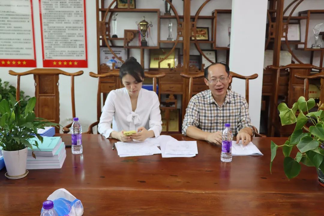 ?開學(xué)督導(dǎo)促發(fā)展——?？邳S岡金盤高級中學(xué)迎2021秋季開學(xué)督導(dǎo)檢查