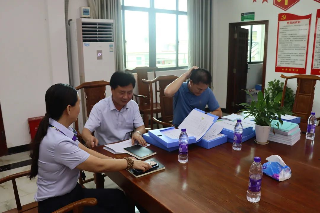 ?開學(xué)督導(dǎo)促發(fā)展——?？邳S岡金盤高級中學(xué)迎2021秋季開學(xué)督導(dǎo)檢查