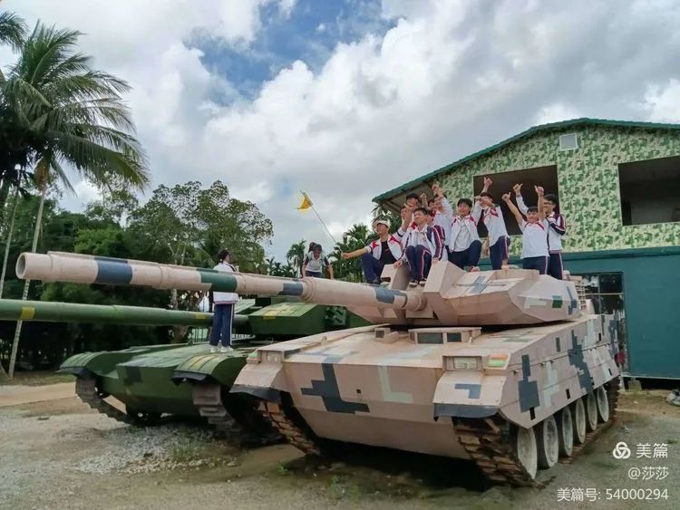 【校園動態(tài)】賞花憶往昔——?？邳S岡金盤高級中學(xué)高中部研學(xué)之旅